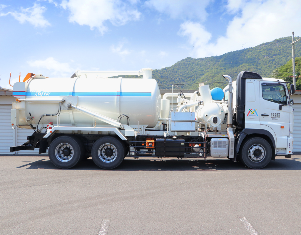 強力吸引車（10t）