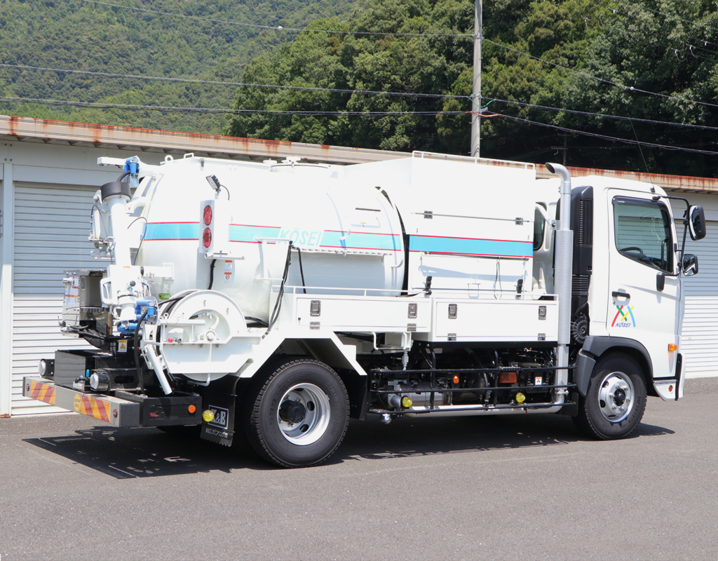 高圧洗浄車（5t）