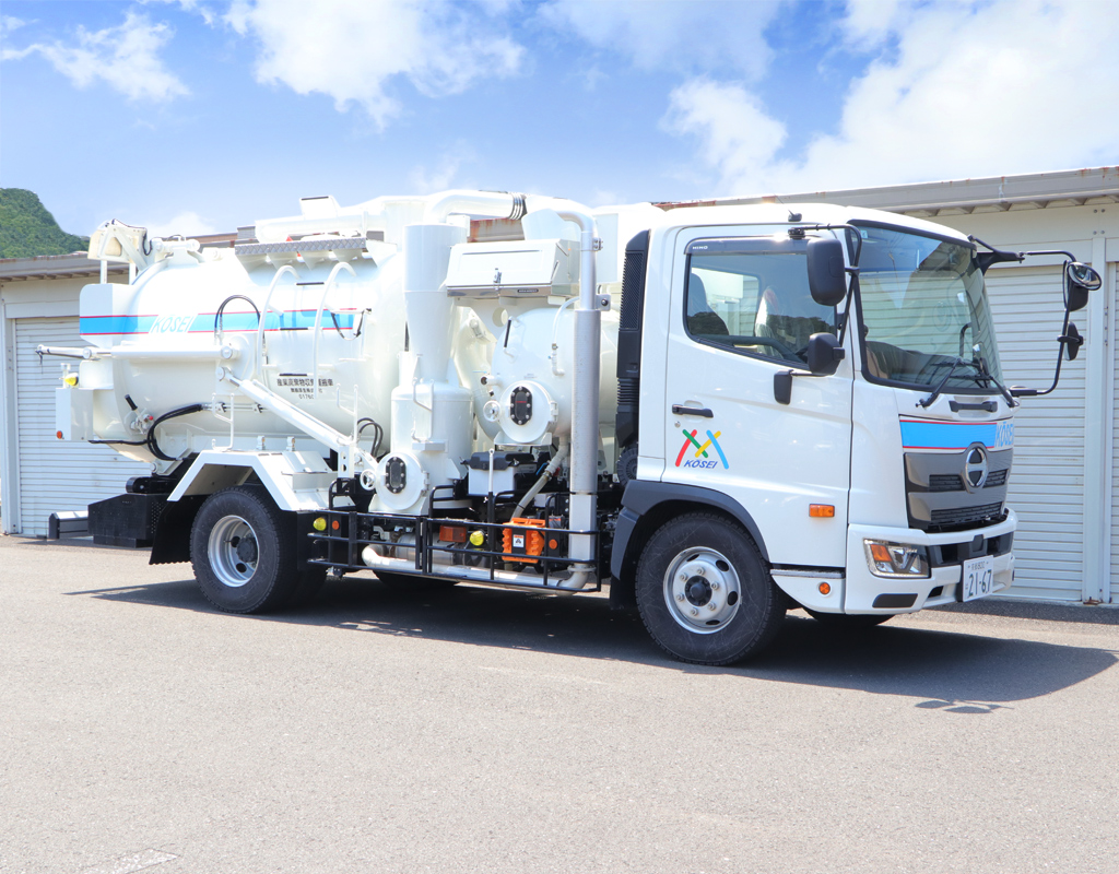 強力吸引車（5t）